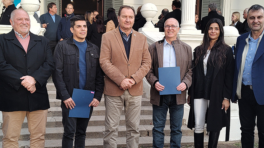 Firma Convenio Centro Comercial a cielo abierto